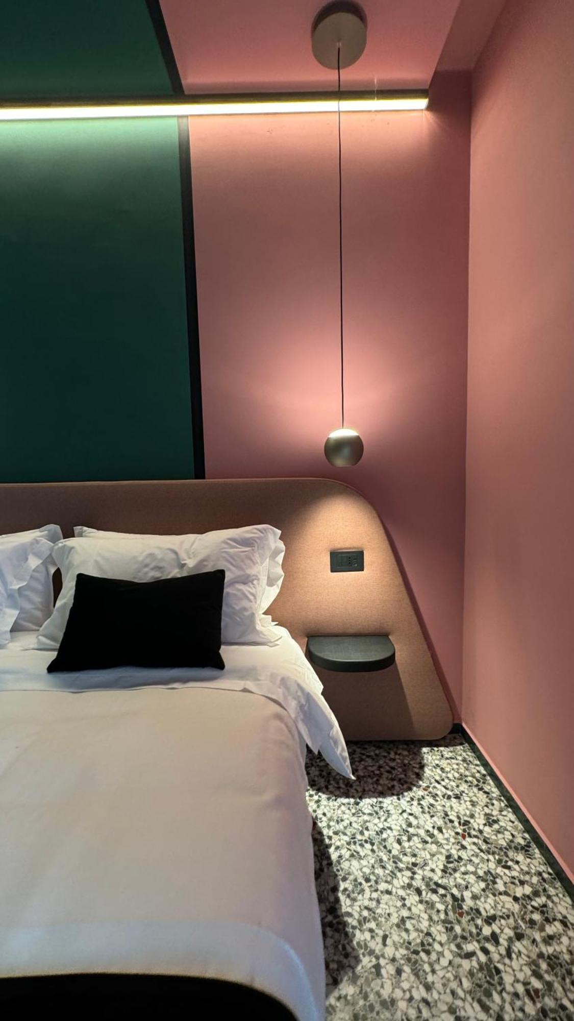 Nola Boutique Hotel Nbh ภายนอก รูปภาพ