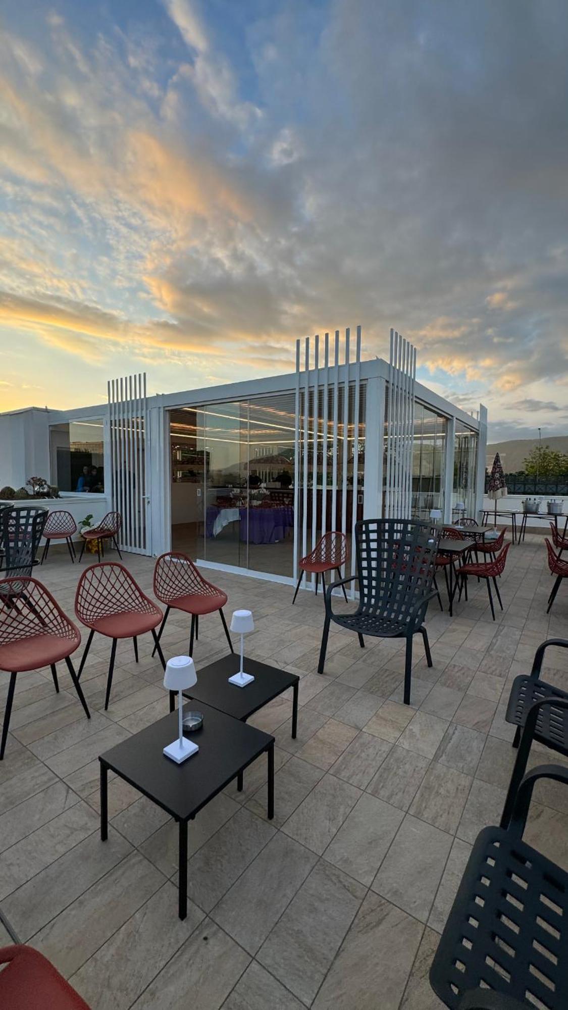 Nola Boutique Hotel Nbh ภายนอก รูปภาพ